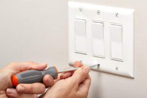 Zamena prekidača za bojler Beograd se obavlja stručno, pažljivo i pedantno. Dolazim 24h Beograd i okolina. Električar 063 81 140 78
